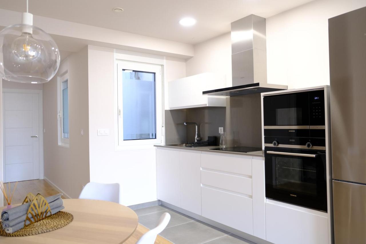 Adarve, Con Parking Y Vistas A La Muralla Lugo Εξωτερικό φωτογραφία